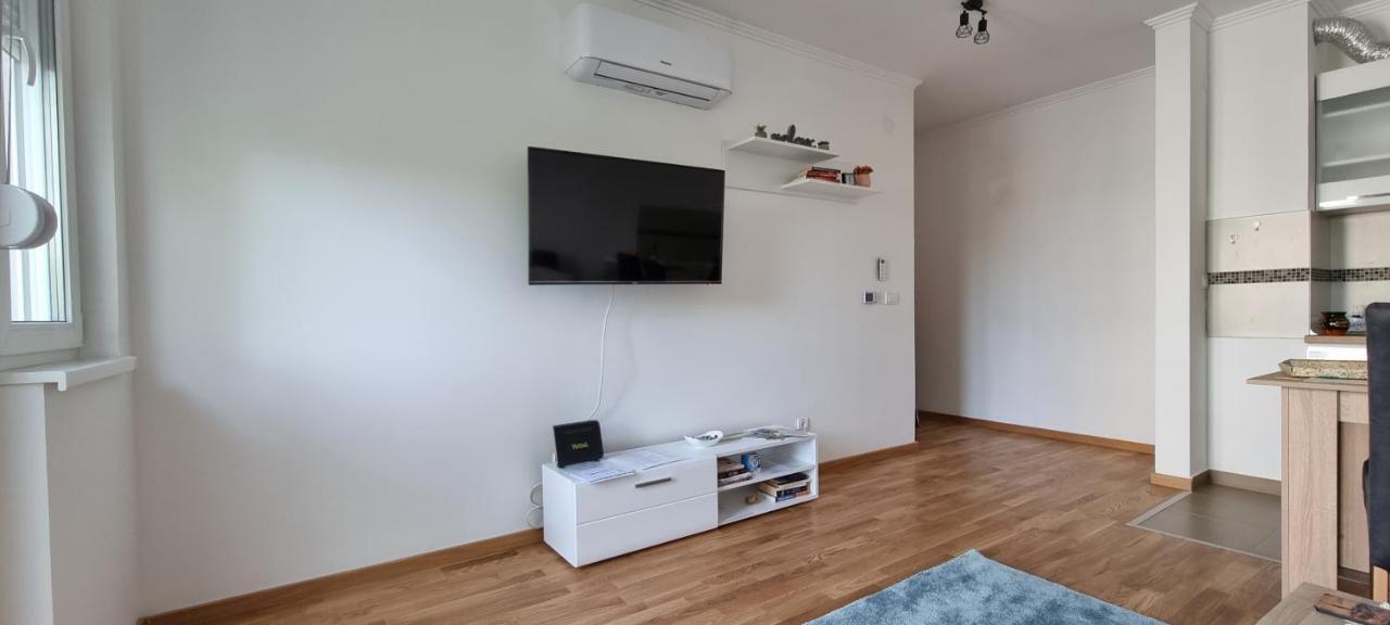 Apartman Visnja Subotica Exterior foto